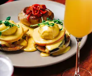 Egg Benedict and Mimosa