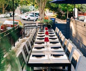 Outdoor dinning table